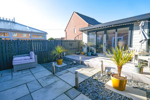 Photo 19- click for photo gallery